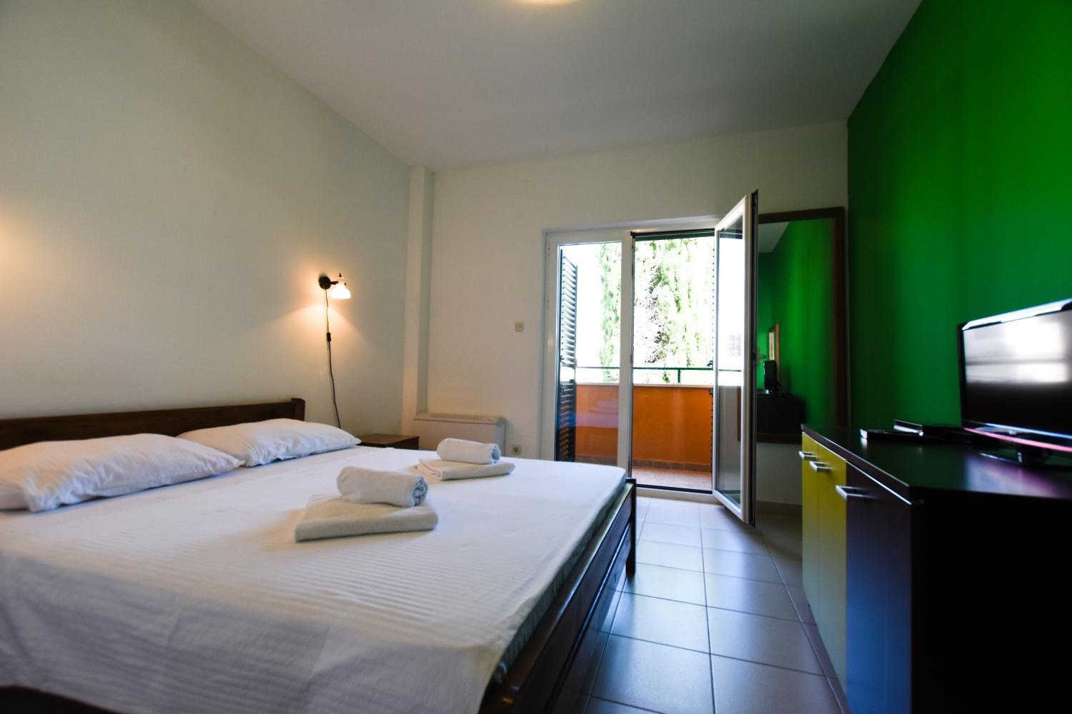 Hotel Pansion Hrga Vodice Exterior foto