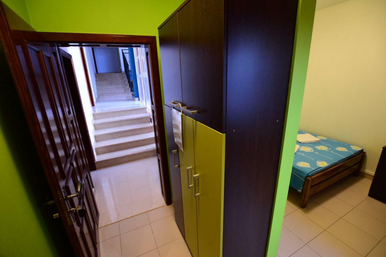 Hotel Pansion Hrga Vodice Exterior foto